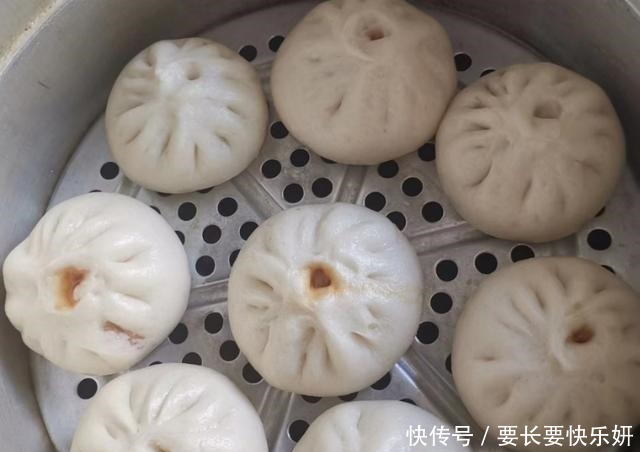 酱肉包子|酱肉包怎么做才好吃教你一个秘制配方,咸甜美味,用料精确到克