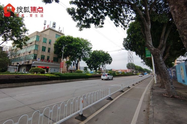 开卖|排队抢房、去货九成!番禺“网红盘”开卖,果然不到5万+/㎡