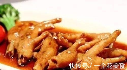 鸡爪做法大全，太美味了，喜欢就留着慢慢啃！