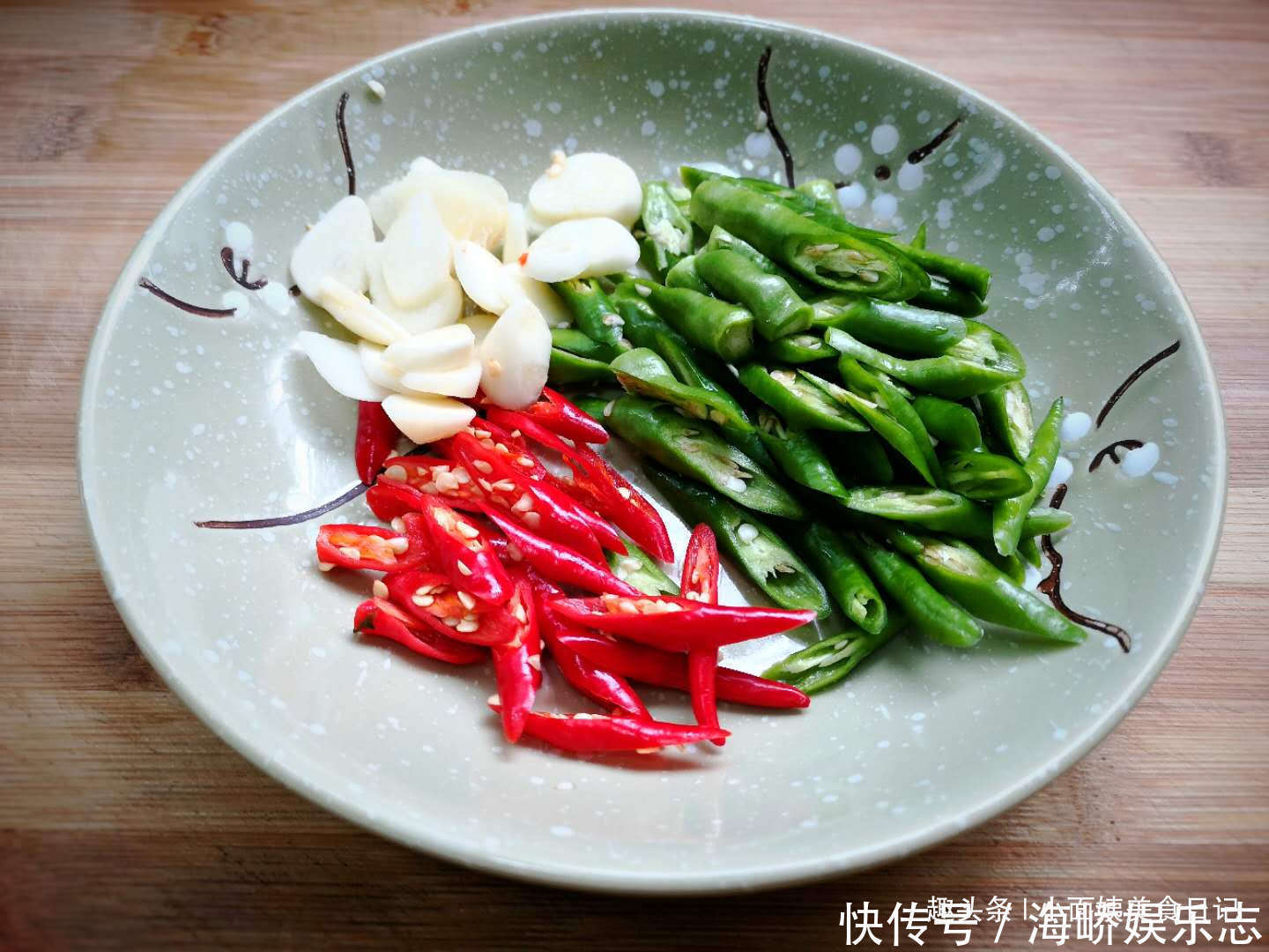 正当|蔬菜中的“花青素之王”,一斤才2元,正当季,女性朋友吃最好!