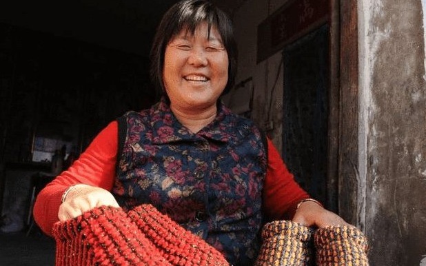 高血脂|血管“好友”已找到，不是芹菜木耳，医生：若你爱吃，血管平滑如“玉”