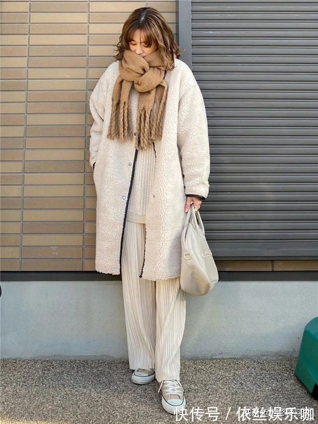 搭配 上了年纪的女人,颜色别乱选,多穿这3种“大气色”,附赠搭配法