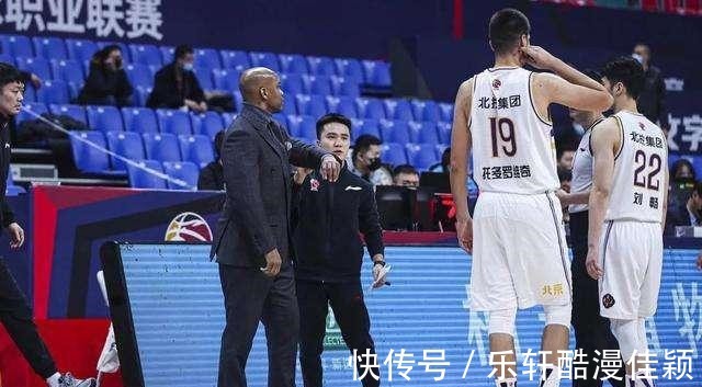 裁判|李春江骂马布里一点不冤,真实原因揭晓,姚明重用的裁判汪梅误判