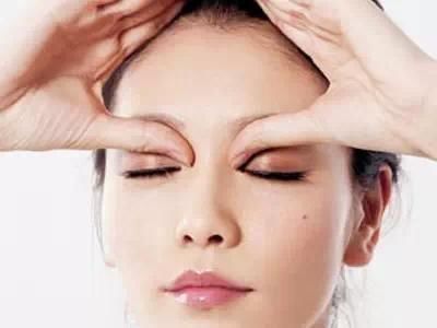 眼霜这么贵，竟然99%的人还用错了方式……