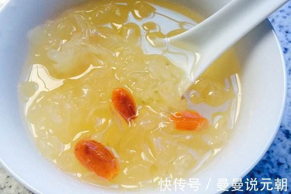 皮肤|秋冬交替,女人该多吃5种“养生食材”,美白养颜显年轻