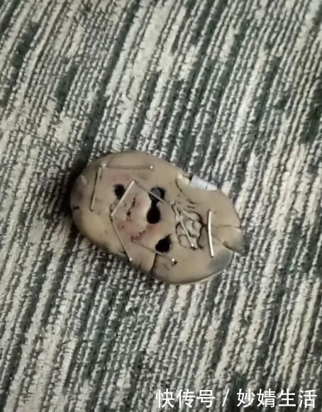 上课|听说小学生有著名的“橡皮定论”,学霸和学渣一目了然,很准确