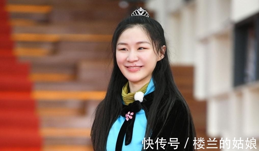 从一夜成名到被打回原形,金靖终于不行了,周星驰曾说她:太浮夸