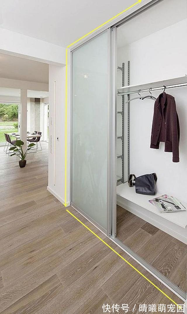 玻璃门|这脑洞我服了,用玻璃门隔出步入式玄关衣帽间,不用打柜收纳翻倍