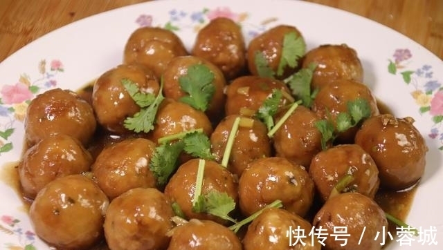 搅拌均匀|秋天要多吃豆腐,教你好吃的做法,鲜嫩美味,比大鱼大肉都好吃