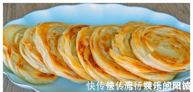 在家做盘丝饼原来这么简单,一卷一叠就搞定,有技巧无难度,真香