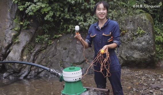 身边人|弟弟打工供她上大学，毕业后回深山修发电机，当事人：曾患抑郁症，想努力出人头地