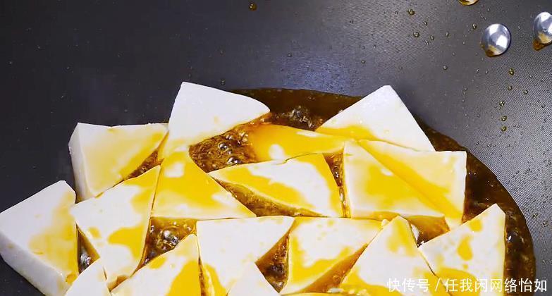 白菜炖豆腐|白菜豆腐超好吃的做法,饭店大厨教你诀窍,上桌后连汤汁都不剩