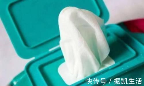 宝妈|还在“偷懒”用湿巾给孩子擦屁股?看似简单省事,实则是在坑娃