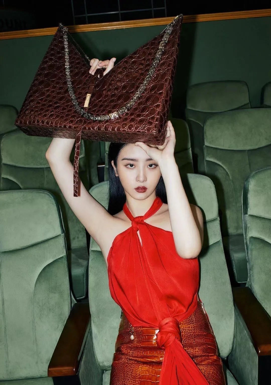 包型|今夏最流行的5款神仙包包,背10年都不会过时!