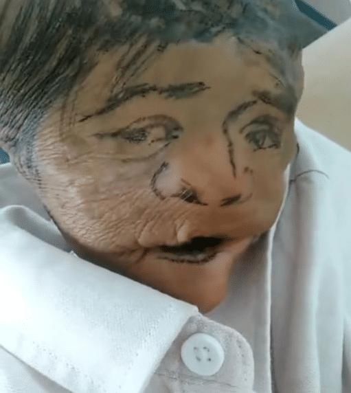 爬上来|“和朋友吃火锅,谁先爬上来谁先吃”我更关心怎么拿上来的……