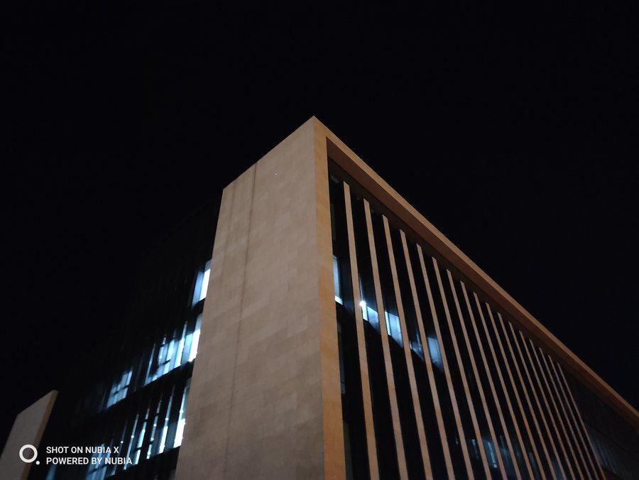 努比亚|实现全面屏的另一个方向 努比亚X全面评测