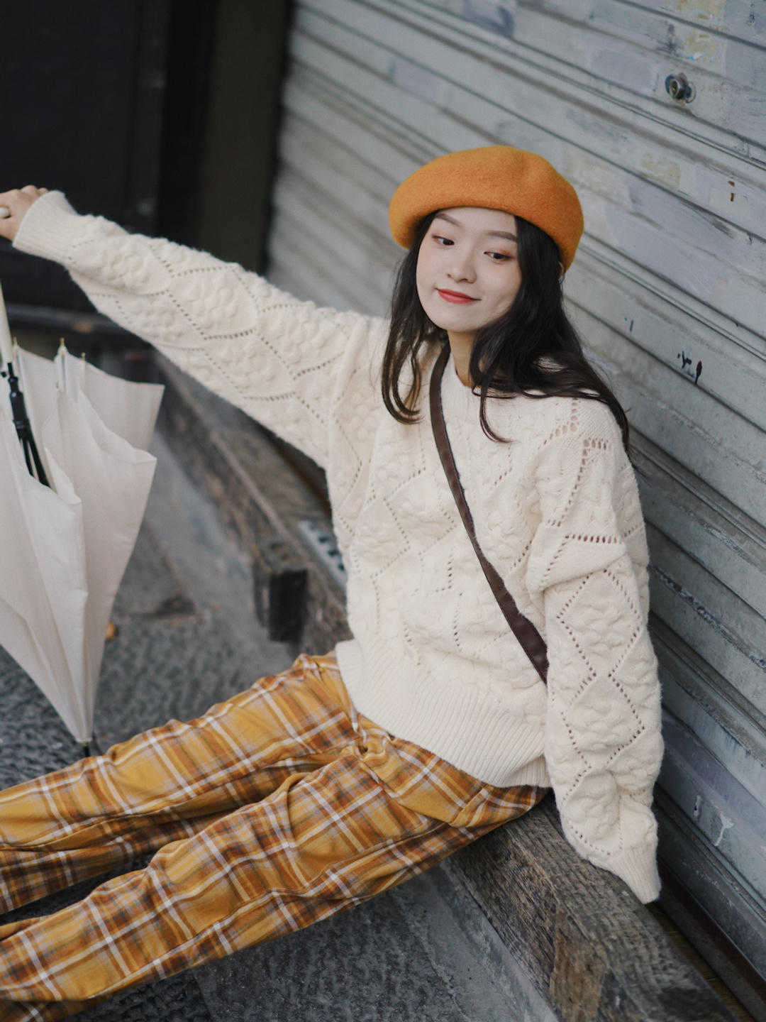 半身裙 冬天毛衣穿不出高级感?不妨试试这些搭配方式,日常实用又百搭