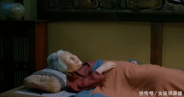 封神演义姜子牙给姬发奶奶诊脉发现异常,原来她的身份如此显赫!