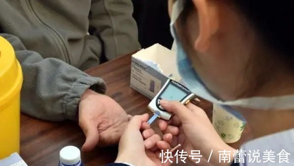 柚子|糖尿病人“吃西瓜”,到底是升血糖还是降血糖今天就告诉你答案