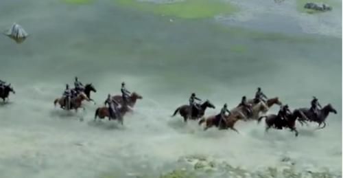  围墙|古代金国有多穷？柳树围墙是皇宫，狗血拌饭就是大餐