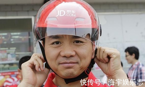 快递员|京东001号快递员已确认，刘强东给他一个“特权”，网友羡慕不