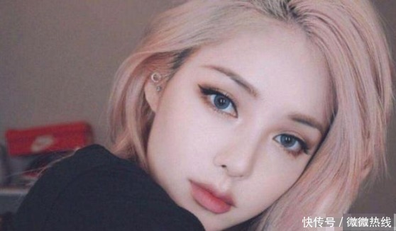 黑人想变白有多难当非洲大妈涂了五十层粉底后，效果也太惊艳了