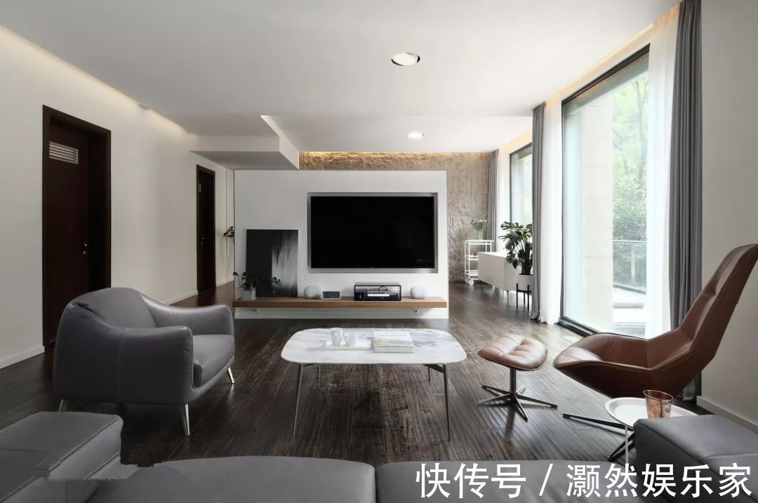 装修|电视背景墙的26种装修方式，从此不止电视+装饰柜！