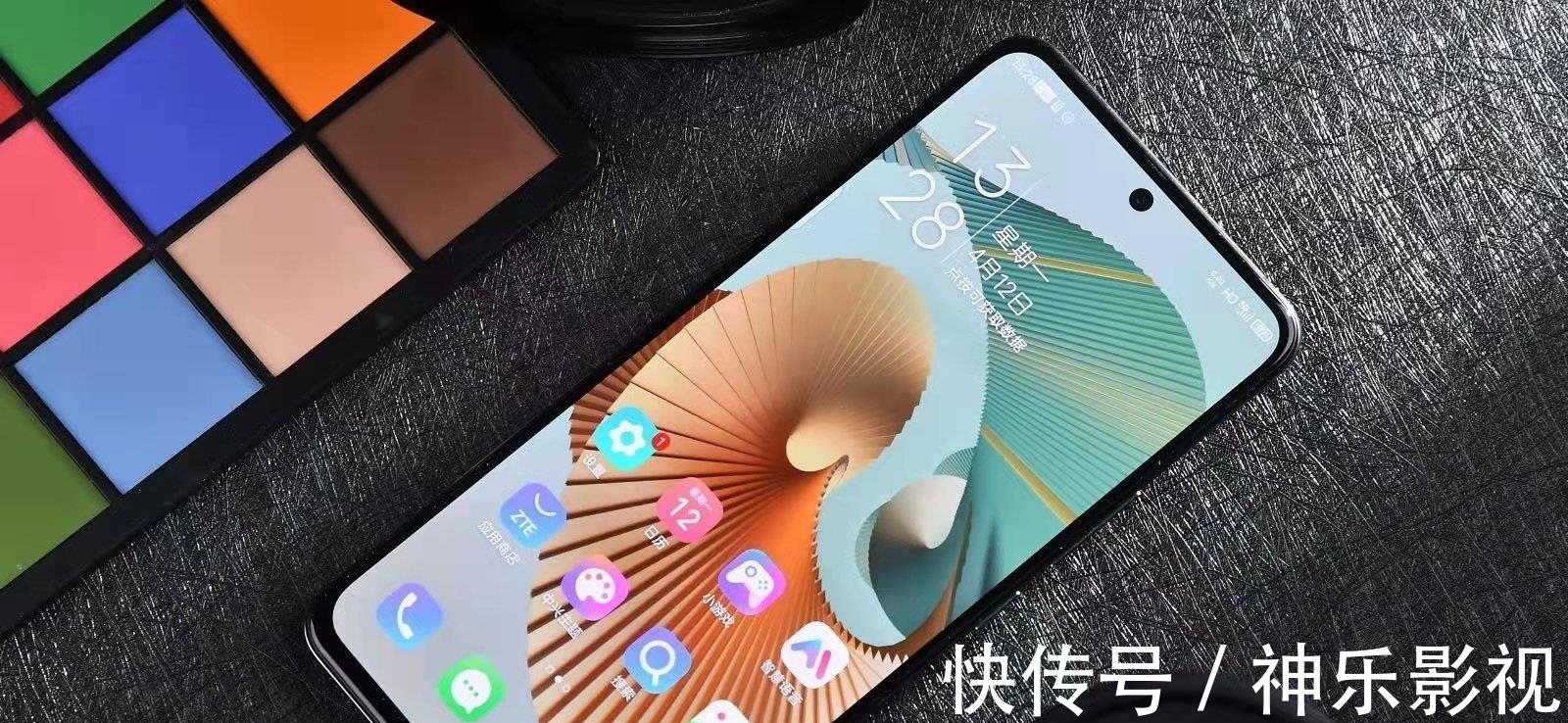 中兴顶级5nm旗舰跌至2198,6400双主摄+120Hz,配置很强