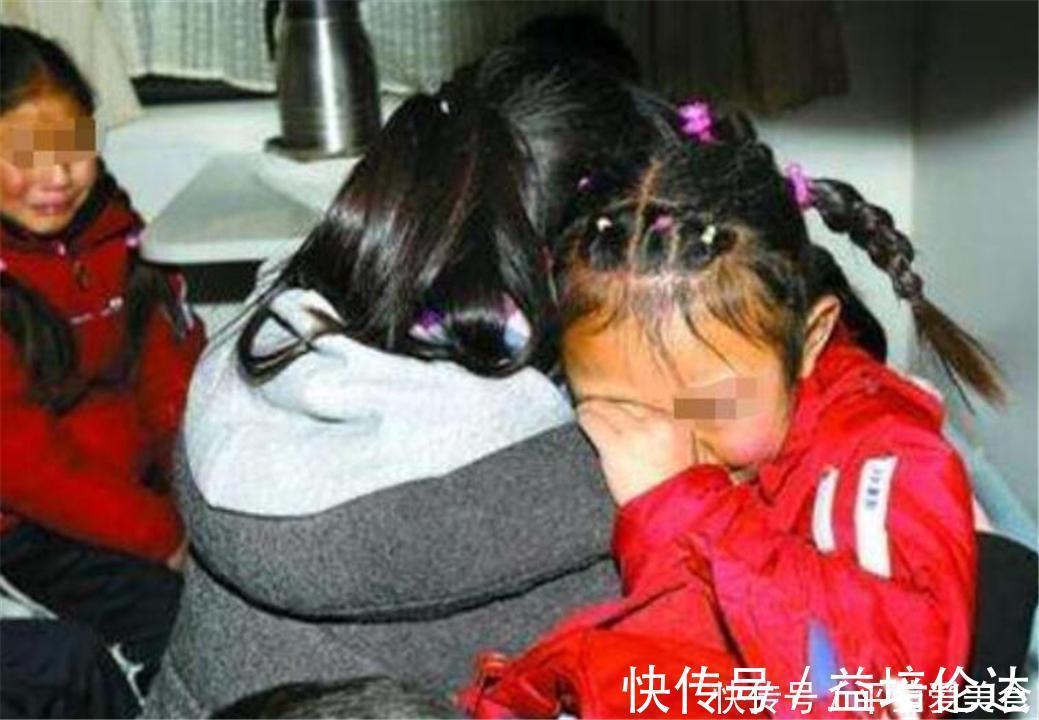 刘女士|“爸爸没了”,孩子的亲子作业完成了,幸福的一家四口也毁了