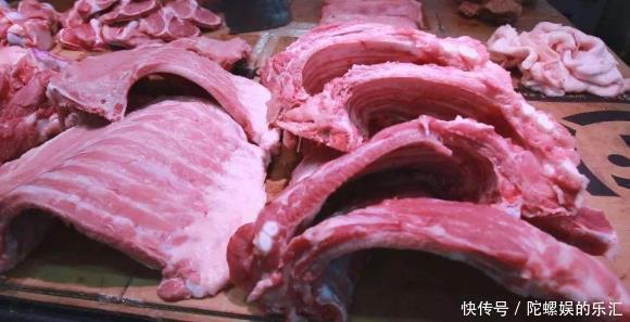 大红伞|买排骨时，选“肉多”还是“肉少”的好？老板娘无意透露了底