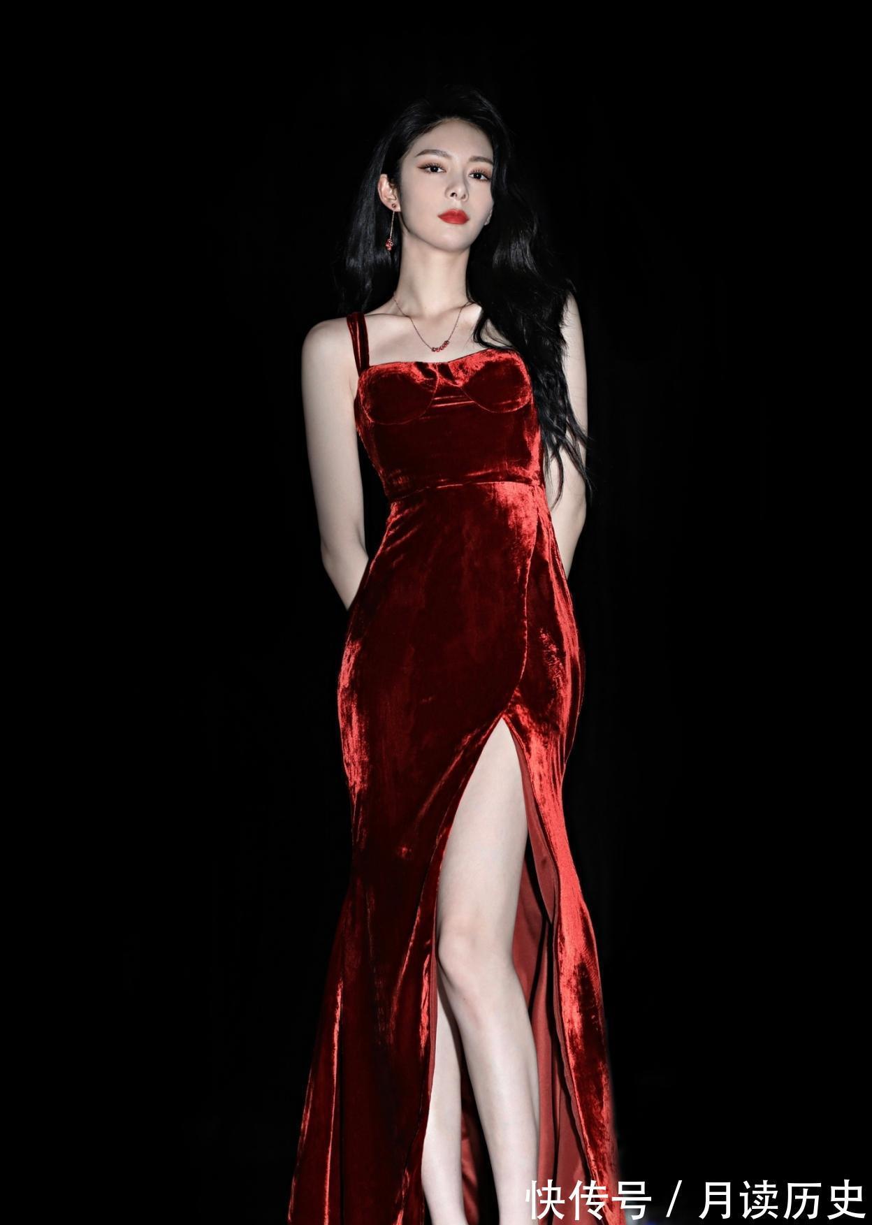 女生|普通女生脸上有3个特点,就是难得的“冷感美人”,太气质了