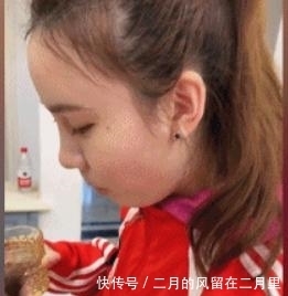 |“不练球怎么了?”男足队员拍海参段子,回怼球迷:谁最该脸红?