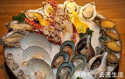 嘌呤|尿酸高的人,少吃5类食物,多吃3物,帮你降尿酸,远离痛风困扰