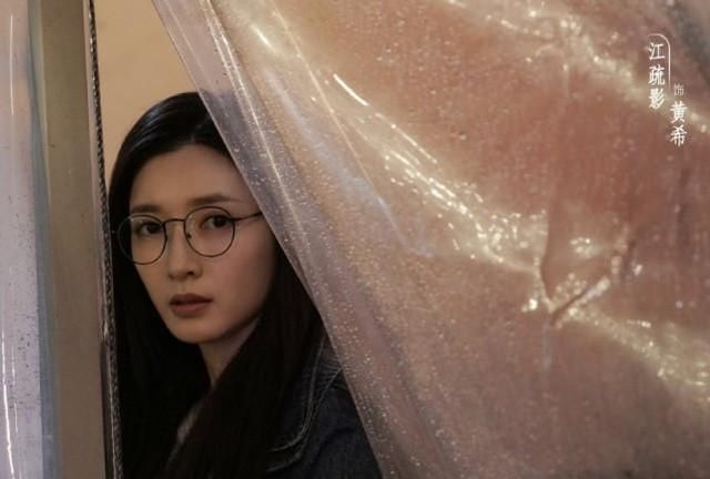 扫黑风暴|张艺兴大赚!扫黑风暴爆火,搭上孙红雷获益匪浅