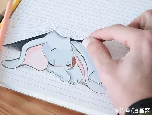 爱丽丝@突破次元界限,这些笔记本上的插画,都跳出来了