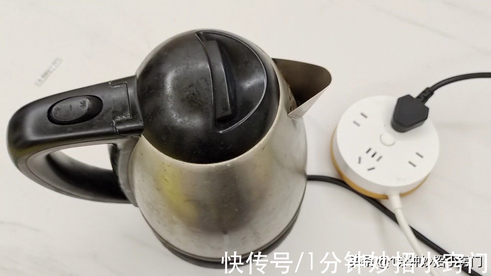 生石灰|茶几上切记不要放这4样物品,记得转告家里人,早拿走早好