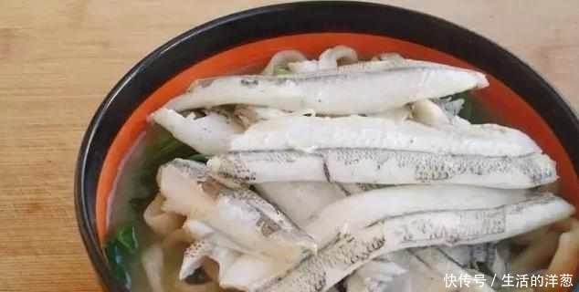 条鱼|婆婆用15条鱼,给我做了一碗面,吃得我都感动了