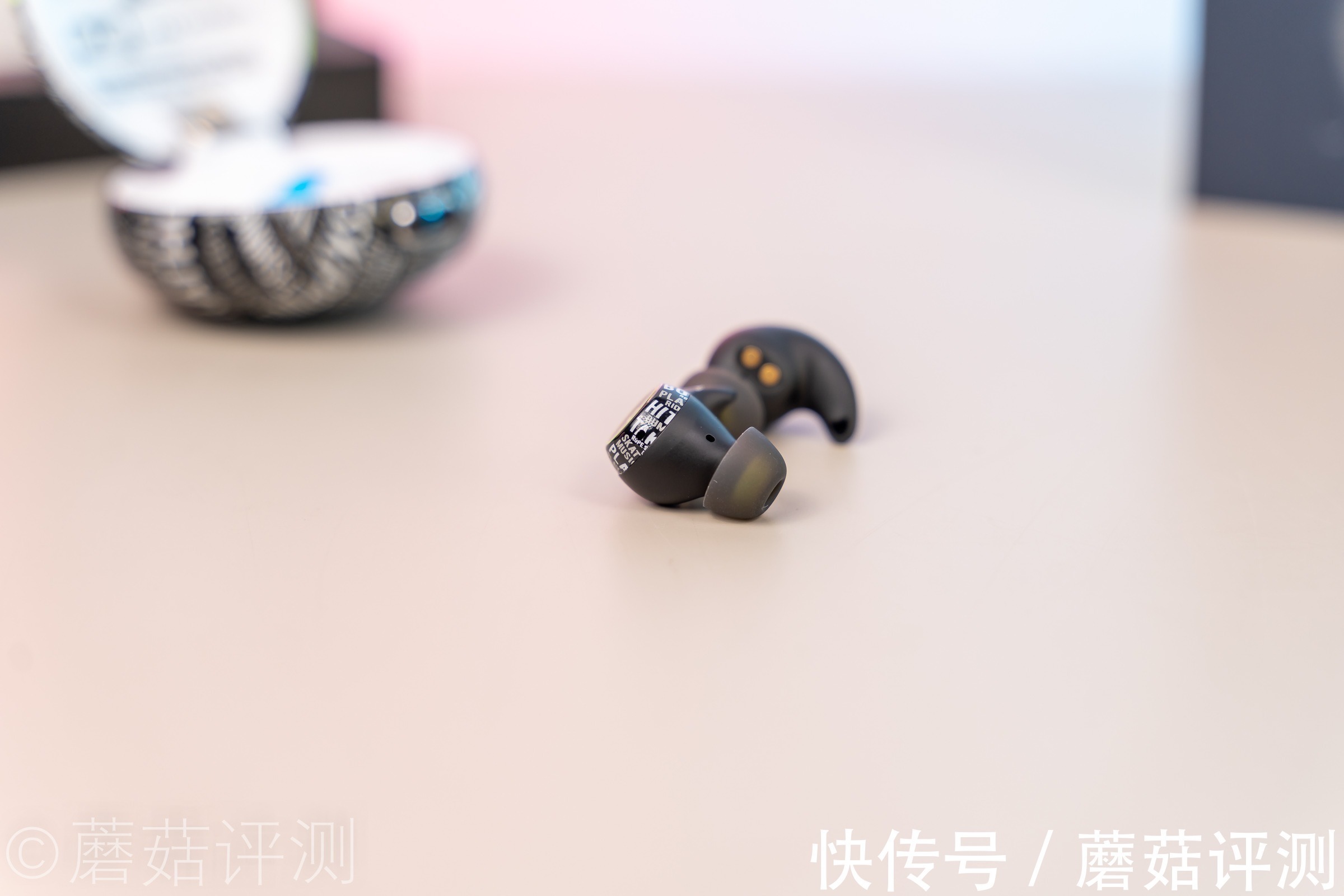 耳机|佩戴舒适，功能强大、魔浪S主动降噪动铁版TWS运动蓝牙耳机 体验评测
