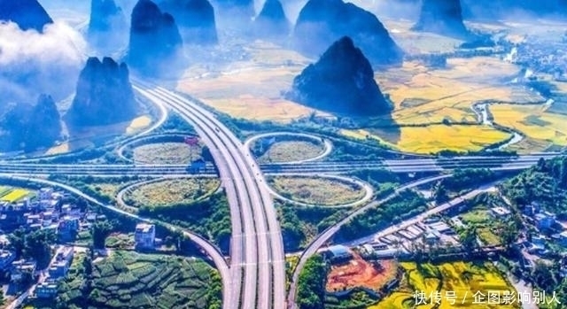 被外媒称为“天堂之路”的“最美公路”,我国合那高速公路当之无愧