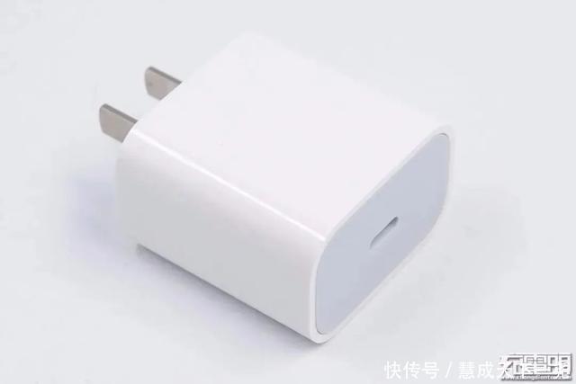 推动|天猫单品月销10万台iPhone 12推动20W快充销量暴涨