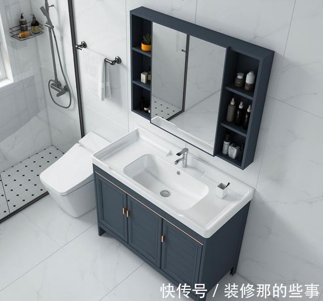 毛巾架|卫生间这些过时的装修该换换了，这样装，让你幸福感爆棚