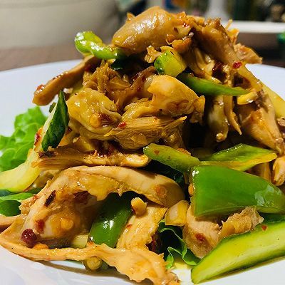 圆葱丁|夏季清凉下酒菜手撕鸡腿