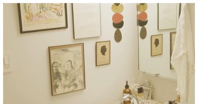 装饰|日本空间设计师的家:墙壁装饰才是主角,绝不浪费大白墙的空间