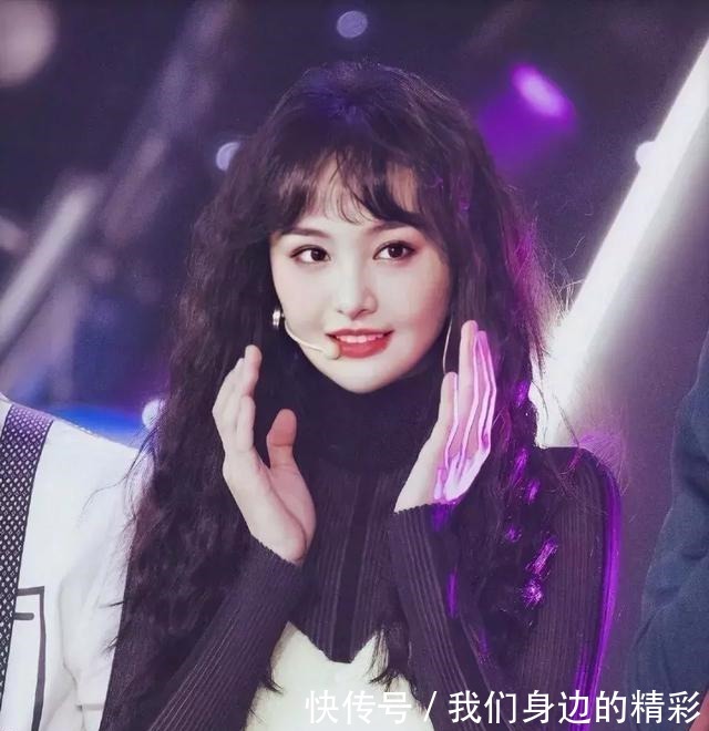 长直|黑长直早已过时!今年流行这4种发型,脸大的女生也合适