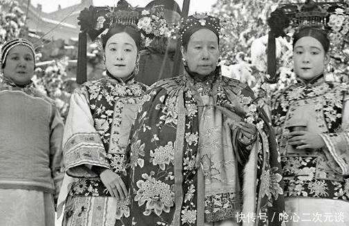 画面中|晚清罕见老照片：御前带刀侍卫，武林第一高手，行走江湖的侠客