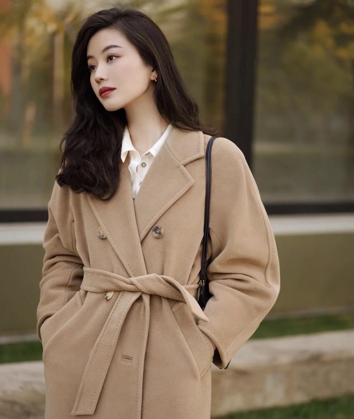 搭配 秋冬怎么穿“大衣”才高级?这些搭配方式值得借鉴,简约又时髦!