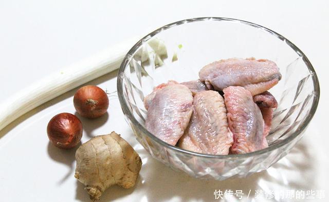 外焦里嫩|鸡翅此样做,外焦里嫩,冒着油花,比外面买的还好吃