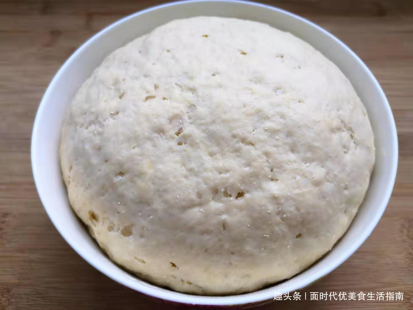 夏天孩子最馋这个饼,外酥里嫩,2块钱做一锅,放三天也不硬!