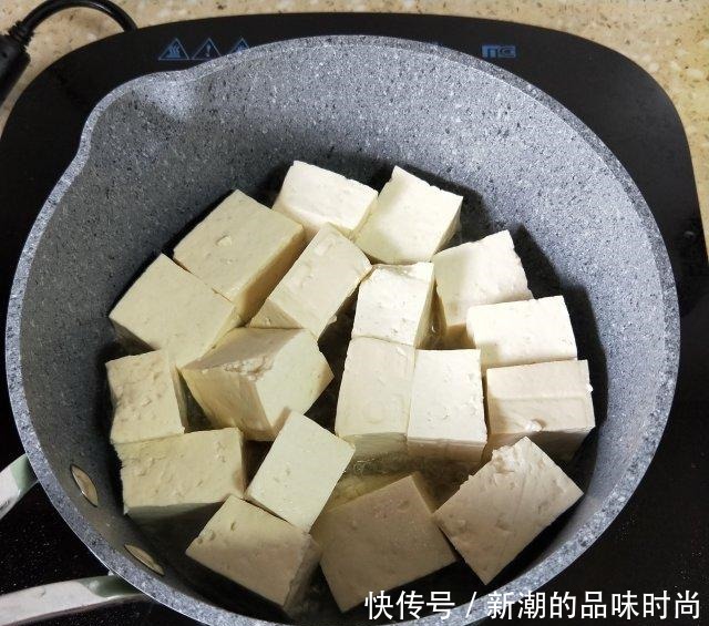 椒盐豆腐,咸香下饭,给肉都不换!