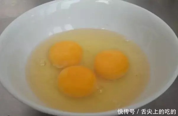 鸡蛋|炒鸡蛋不加水就错了亲身试验一次,没想到出锅鲜香嫩滑无腥味